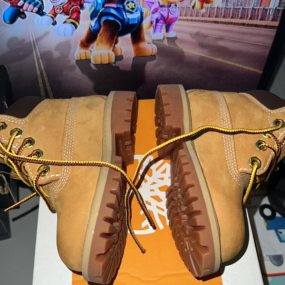 Timberlands - Picture 2 of 4